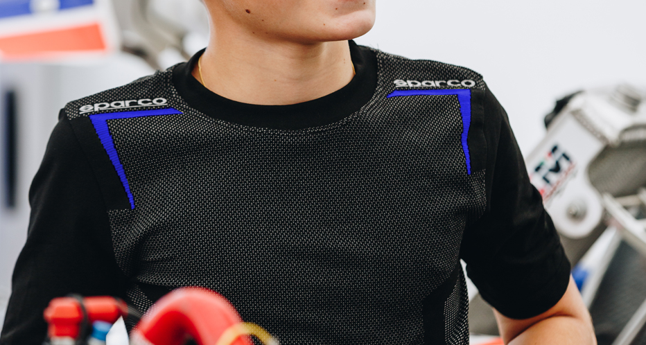 Ropa sparco outlet